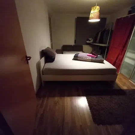 Tolle Private 2-zimmer Im Szene Berlin-friedrichshain *