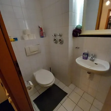 Tolle Private 2-zimmer Im Szene Berlin-friedrichshain Apartamento