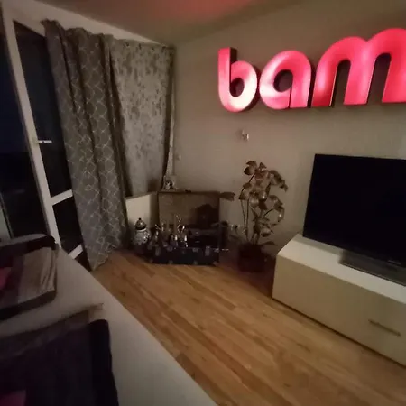 Tolle Private 2-zimmer Im Szene Berlin-friedrichshain Apartman