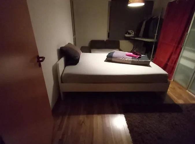 Tolle Private 2-zimmer Im Szene Berlin-friedrichshain *