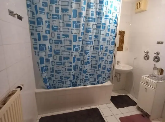 Tolle Private 2-zimmer Im Szene Berlin-friedrichshain Apartman Berlin